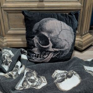 Black Skull Throw & Pillow